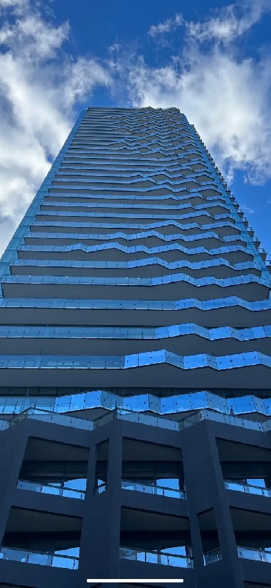 Never-lived-in 2-bed/2-bath/2-balcony condo rent only $2498 Image# 1