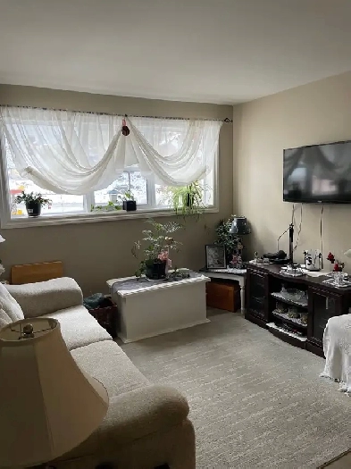 1 Bedroom Apartment in Nice Quiet Building in Paris Image# 6