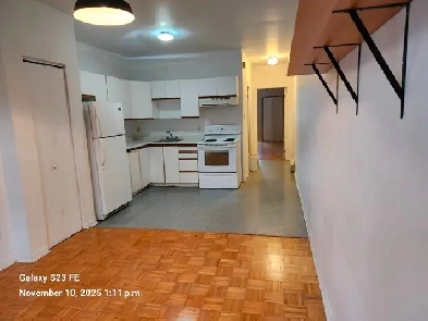 Plateau Mile-End 3 1/2 Image# 1