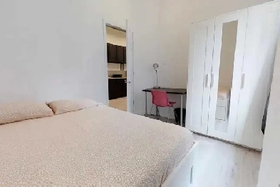 Chambre Étudiante à Montréal | Student Room at Montreal Image# 1