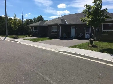 For Rent – Beautiful 2-Bedroom Semi-Detached Home Campbellford Image# 2