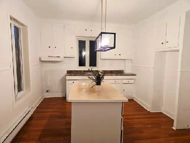 Beau 5 1/2 disponible immédiatement Image# 2