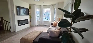 Modern 3 Bedroom, 2 Bath Apartment for Rent – Kenmount Terrace Image# 5