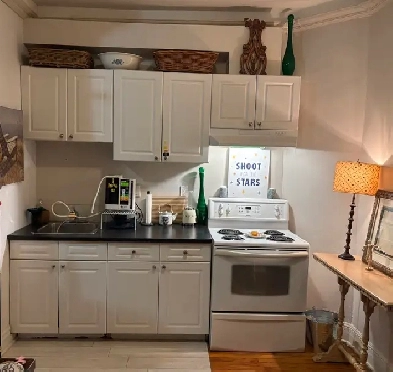 Huge unit in NDG/Westmount for Dec 1st Image# 1