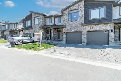 Townhouse for rent Image# 3