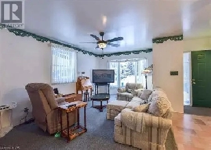 2 bedroom cottage house in Ramara  by Lake Simcoe Image# 1