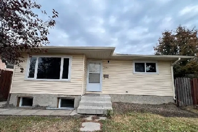 house for rent for Family in Marlborough NE Image# 1