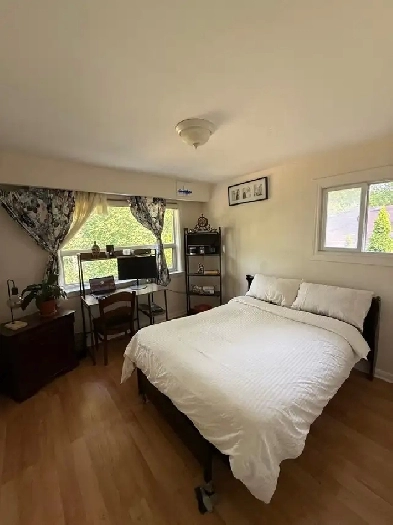 Beautiful Room For Rent Near Finch Station (North York) Image# 1
