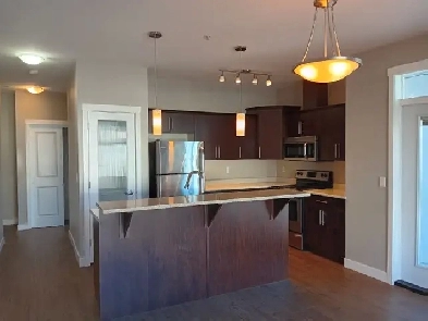 $1790/ 2bedroom/1.5 bathroom - Nov 15th Image# 1