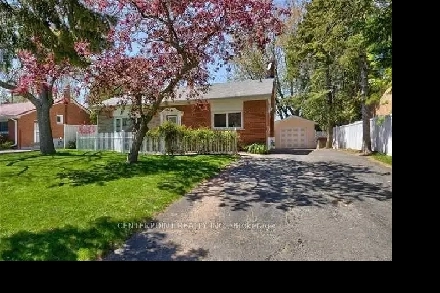 287 Kent Crescent, Burlington. 3 Bedroom 2 Bathroom for rent Image# 2