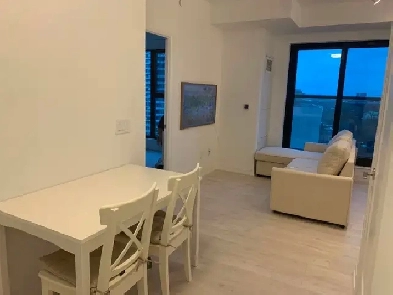 fully furnished one bedroom condo (short term 5 month) Image# 1