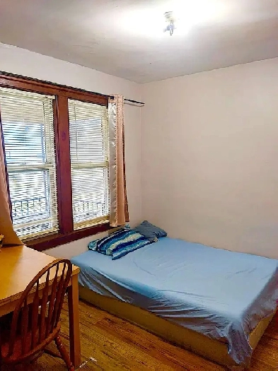 Rooms for rent near University of Windsor Image# 1