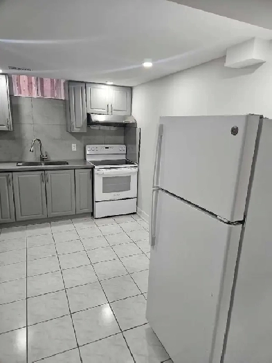 2 bedrooms legal basement Brampton new reinvention Image# 1