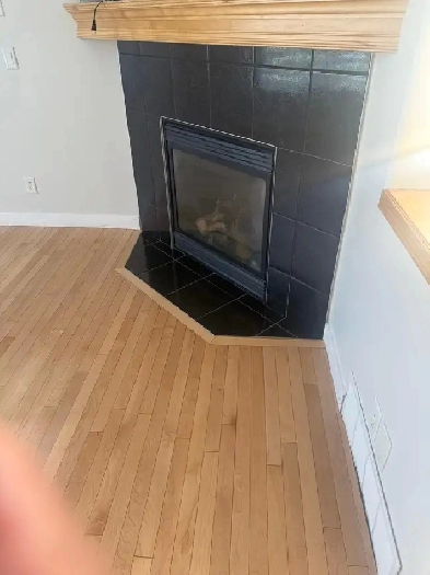 Cozy 3 bedroom,  upper level house for rent in NW Calgary Image# 1