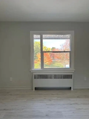 TWO BEDROOM APARTMENT CENTRAL LOCATION FOR JANUARY 2026 Image# 7