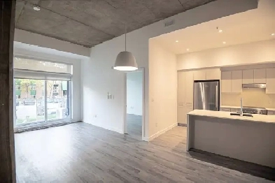 Très beau 4 1/2 Semi meublé Image# 14