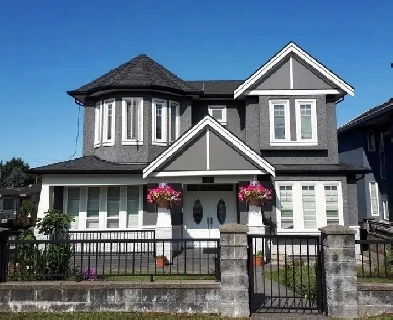 NEAR NANAIMO/29th SKYTRAIN UPPER FLOOR BEDROOM FOR STUDENT/WORK Image# 3