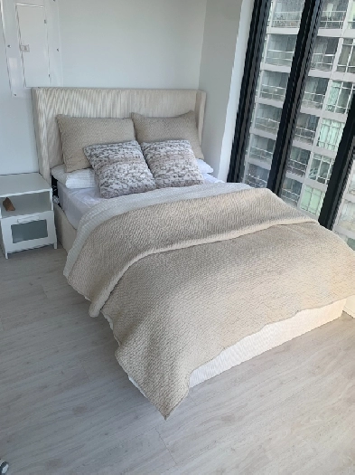 fully furnished one bedroom condo (short term: until April) Image# 1