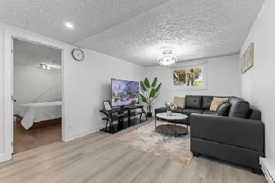 1 bedroom apt near metro station Image# 1