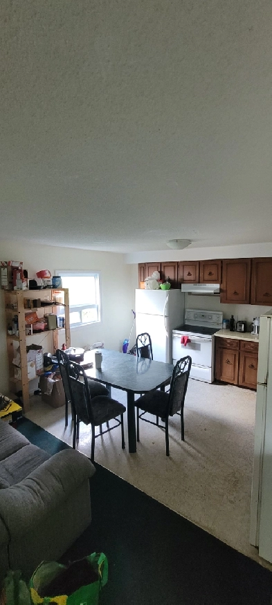 Two Rooms for Rent North Guelph! Close to Conestoga College! Image# 1