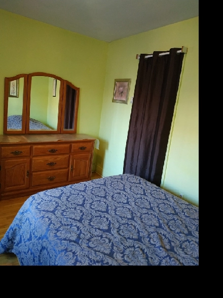 chambre en colocation, MEUBLÉ CHAUFFÉ WIFI ÉLECTRICITÉ Image# 2