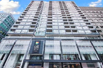 Jan 1 - Fully Furnished All-Inclusive 1 Bed 1 Den Luxury Condo Image# 4