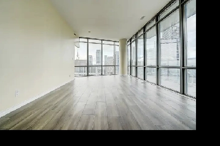 Newly Renovated 2 1 Bedroom Condo for Rent – Steps from U of T Image# 1