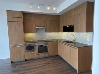 Furnished 1   Den Condo in Downtown Toronto – Available now Image# 1