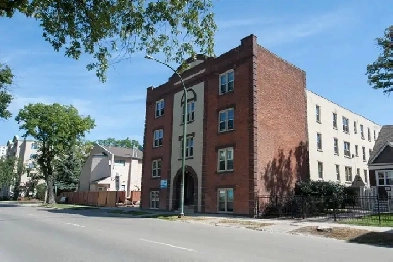 370 Stradbrook Avenue - One-Bedroom Suite Apartment for Rent Image# 14