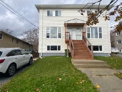 2 BR 1 BATH GROUND LEVEL UNIT AVAILABLE NOW Image# 6