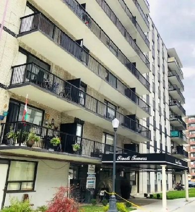 Beautiful units for rent starting at $1600 !! Image# 1