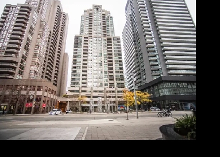 Spacious 1-Bedroom with private washroom and balcony 750 Bay St Image# 1