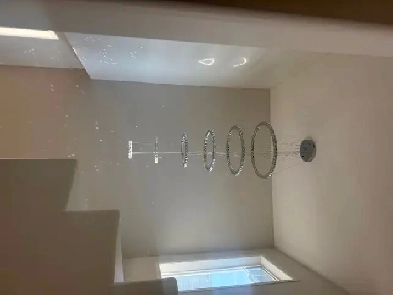 Very beautiful 3 bedrooms upper-level house for rent NW Calgary Image# 1