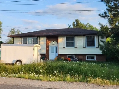 Local Investors Looking to Buy a Duplex, Triplex, or Fourplex Image# 1