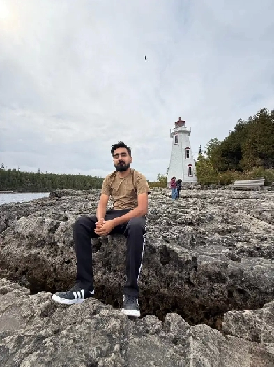 NO FIRST NO LAST (ALL UTILITIES INCLUDED) Image# 2