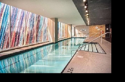 Downtown Toronto 1   Den Condo • Fully Furnished Image# 4