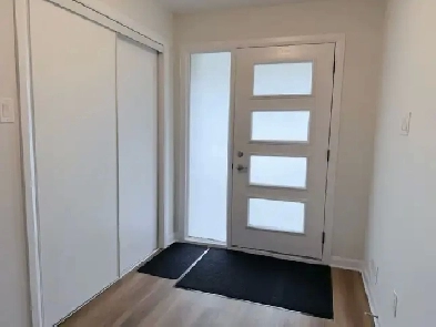 Kanata 2 beds, 1.5 baths NEW townhouse Available Now Image# 1