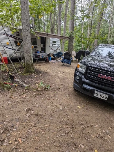lot for sale at the lake in quebec side Image# 4