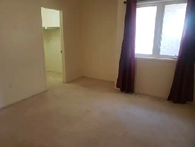 Room For Rent(North Oshawa) Image# 2