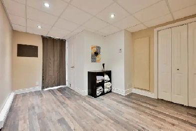 Cherche coloc demoidelle pour partager maison à Chambly. Image# 1