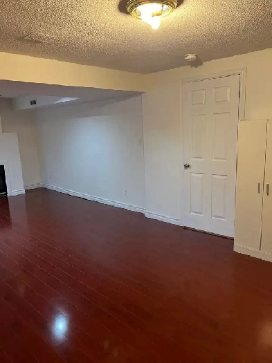 Walking Distance to UFT Scarborough and Centennial Morningside Image# 1