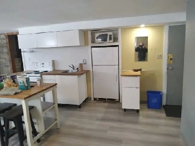 Provencher Suite for Rent Image# 6