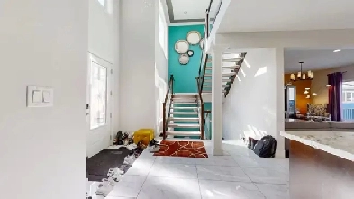 7 Bedrooms 6 Bathrooms Separate Entrance Triple Garage CustmHome Image# 3