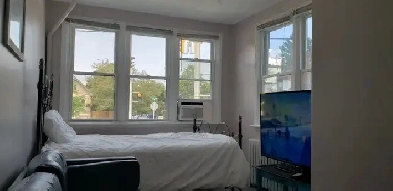 bedroom for rent now - utilities included Image# 6