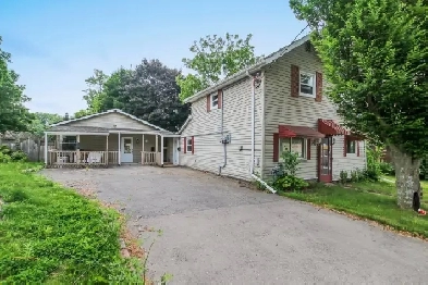 2 homes for rent. Unit 1 and Unit 2. Image# 2