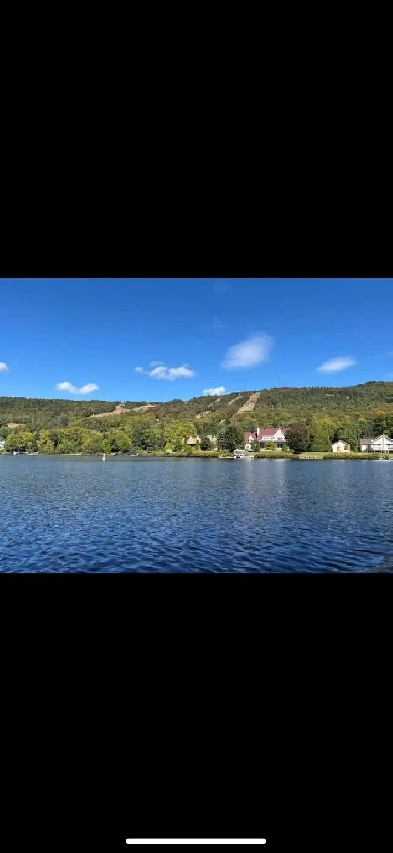 Lac Ouareau chalet roulotte Image# 5