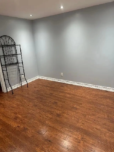 2 Bedroom basement apartment ready for lease! Image# 4