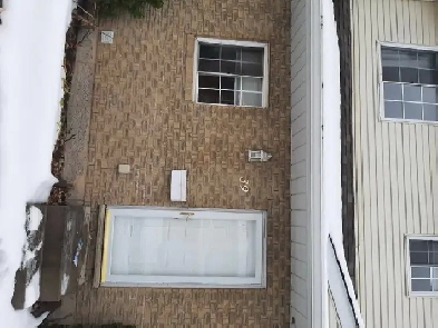 3 Bedroom townhouse Image# 2