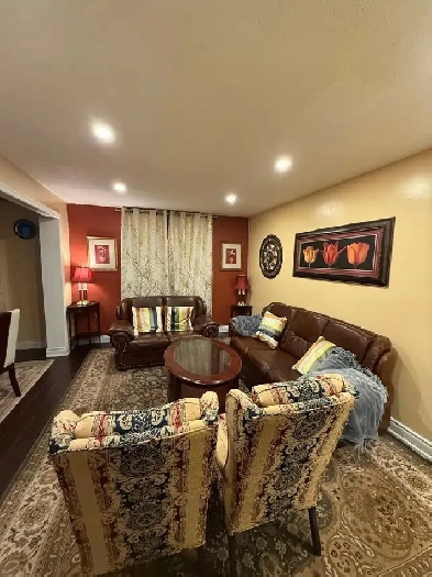 ROOM FOR RENT Image# 2