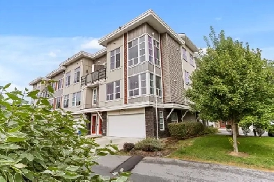 MoveIn Ready 3 Bed Townhome   Low Strata in Chilliwack